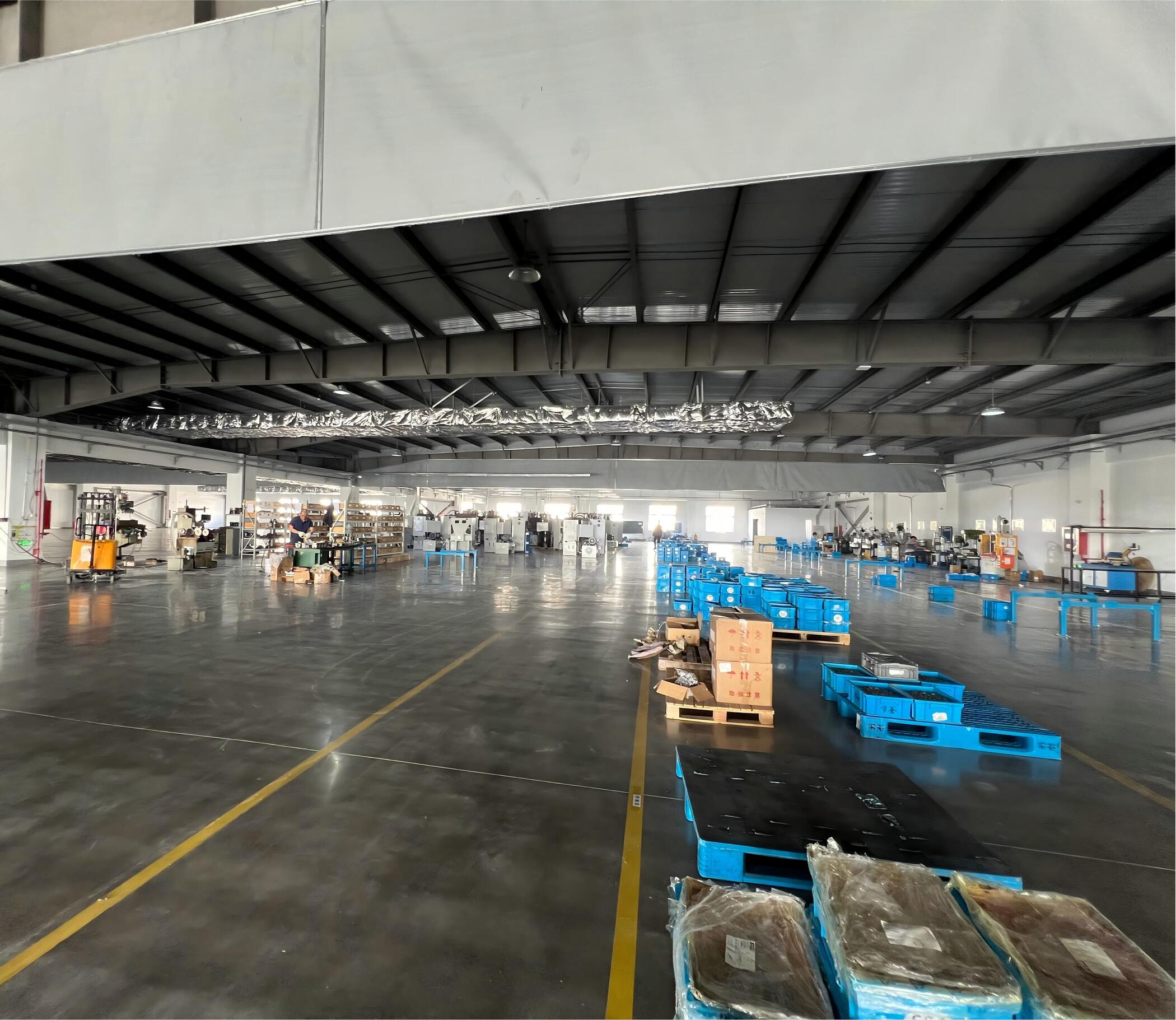 佛发汽车配件：高精度、高效率、高韧性的智能化注塑生产车间方案